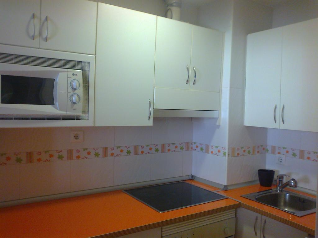 Apartamentos Bahia De Huelin Malaga Ngoại thất bức ảnh